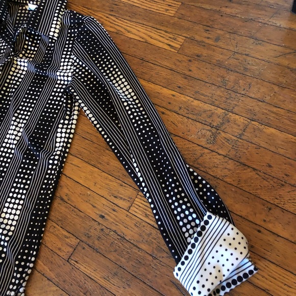 Vintage blouse. Black and white print - Picture 2 of 3